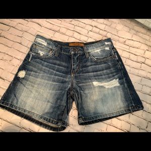 Joe’s Jean shorts size 26
